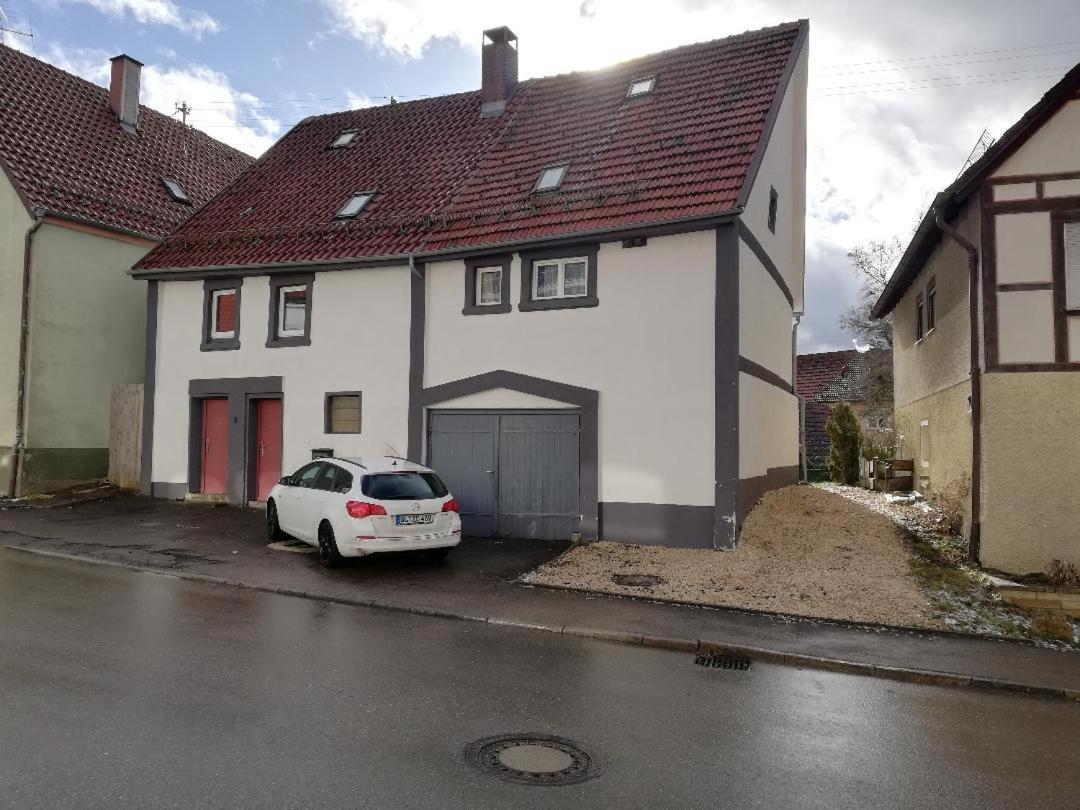 Lmi Haus & Urlaub Monteurwohnungen 2 Münsingen Exteriér fotografie