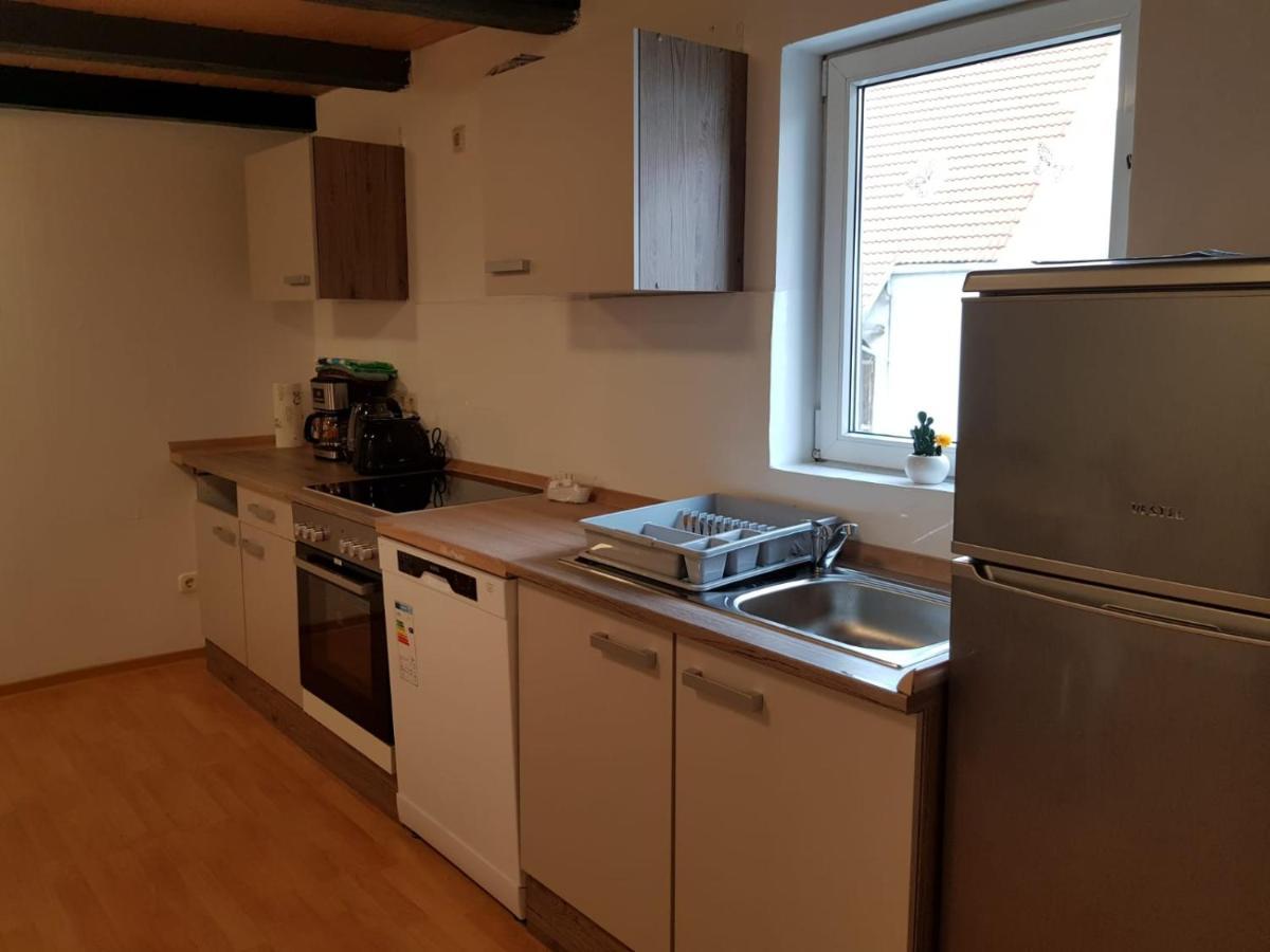 Lmi Haus & Urlaub Monteurwohnungen 2 Münsingen Exteriér fotografie