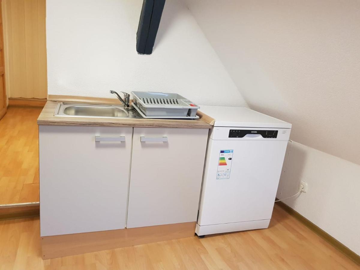 Lmi Haus & Urlaub Monteurwohnungen 2 Münsingen Exteriér fotografie