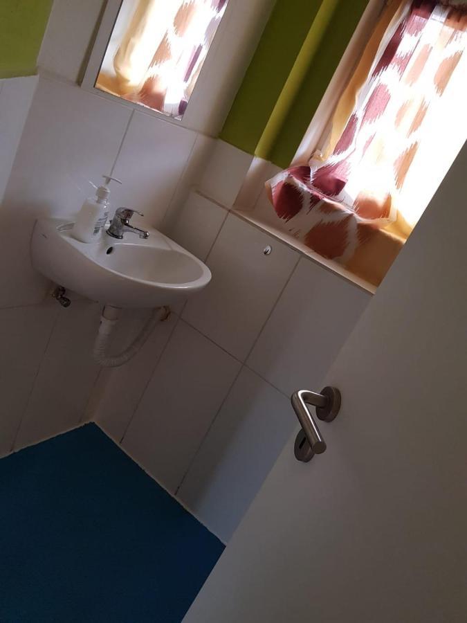 Lmi Haus & Urlaub Monteurwohnungen 2 Münsingen Exteriér fotografie